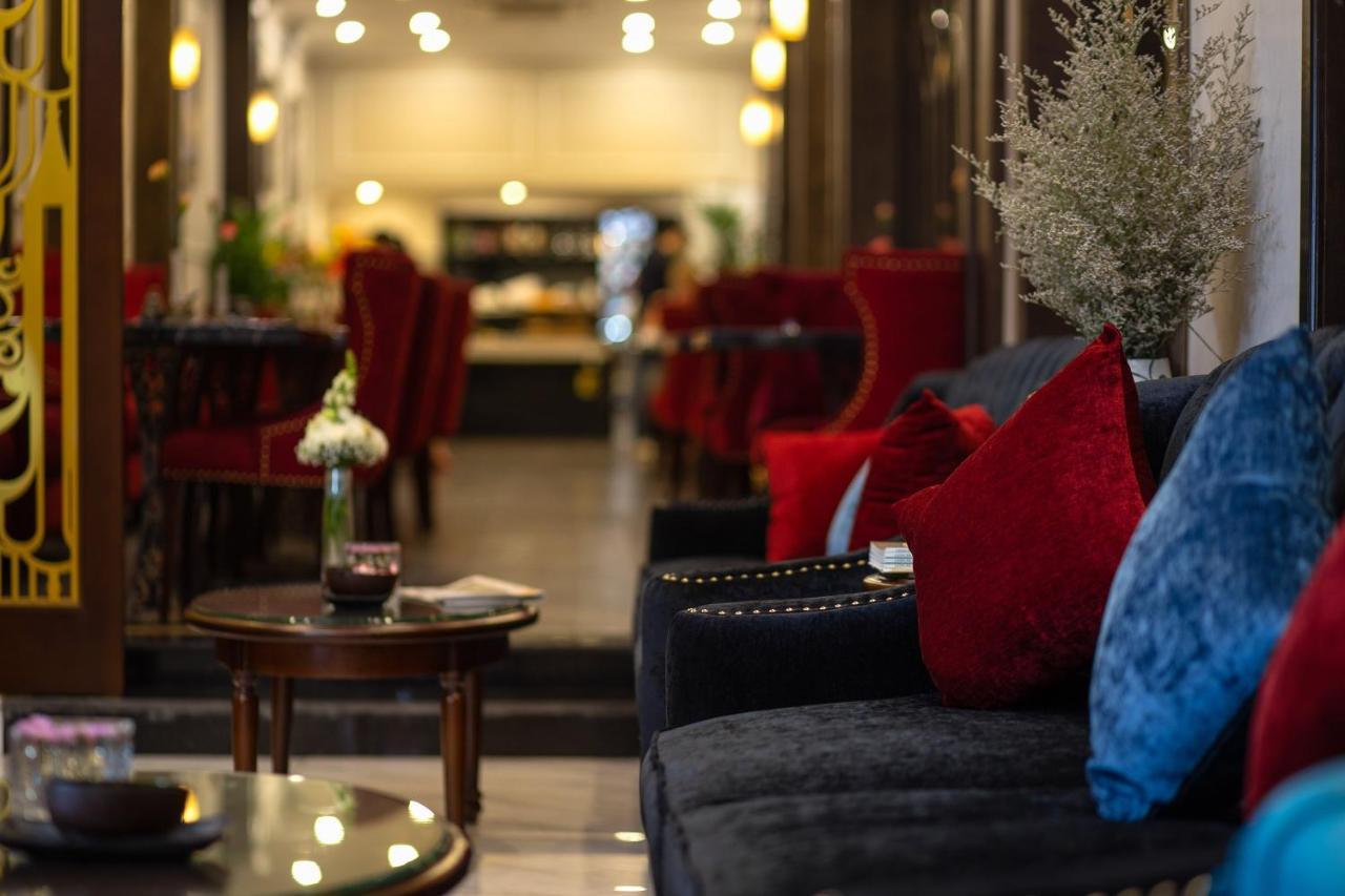 Flora Centre Hotel & Spa 河内 外观 照片